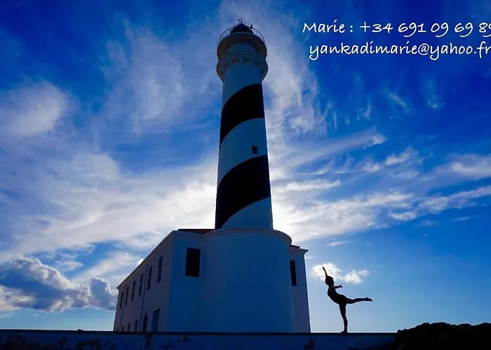 Agua Turquesa Vila Punta Prima (Menorca)